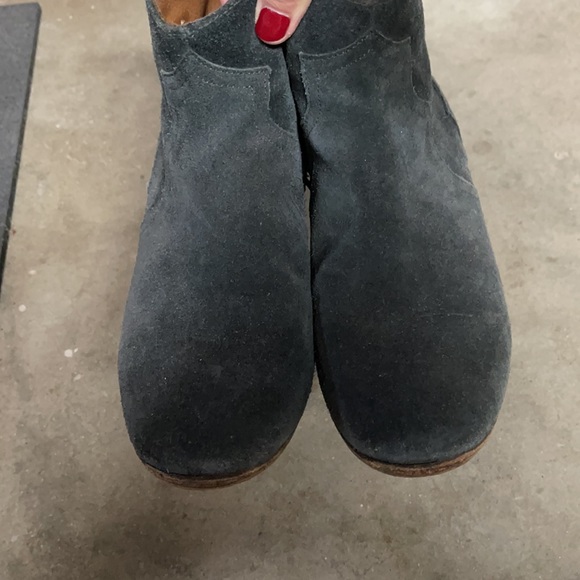 Isabel Marant Dicker Ankle Boots - Picture 7 of 8
